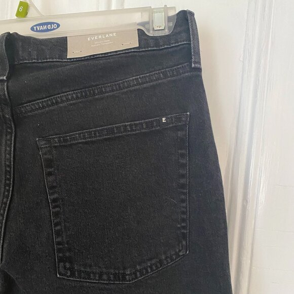 Everlane The Original Cheeky Jean - Picture 8 of 8